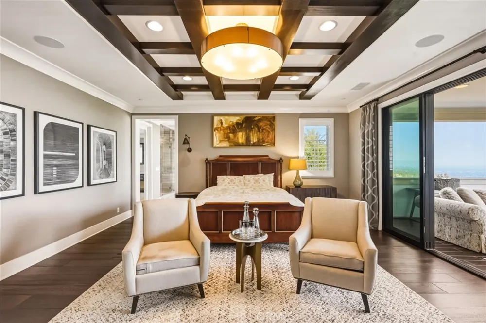 11735 Manchester Way Porter Ranch, CA 91326