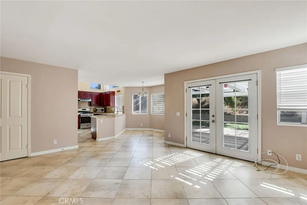 39607 Via Dominique Murrieta, CA 92563