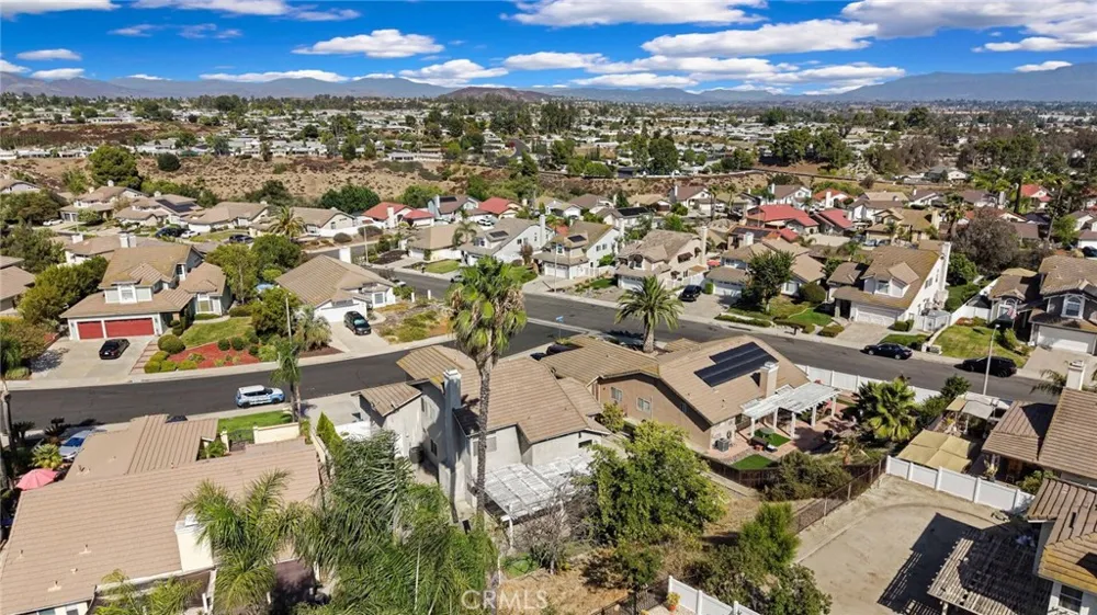 39607 Via Dominique Murrieta, CA 92563