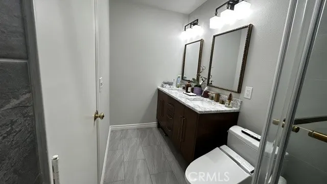 25845 Espinoza Drive Valencia, CA 91355