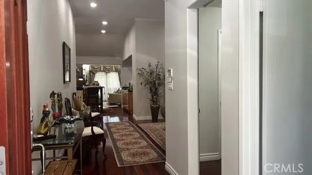 25845 Espinoza Drive Valencia, CA 91355