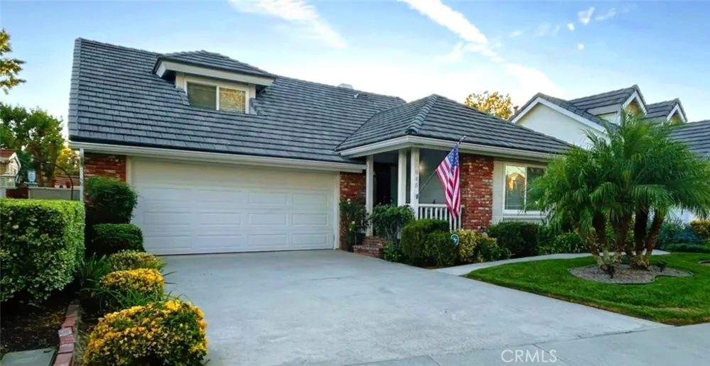 25845 Espinoza Drive Valencia, CA 91355