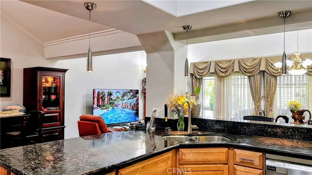 25845 Espinoza Drive Valencia, CA 91355