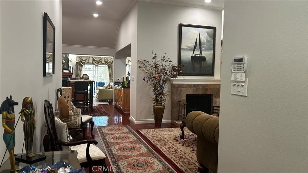 25845 Espinoza Drive Valencia, CA 91355
