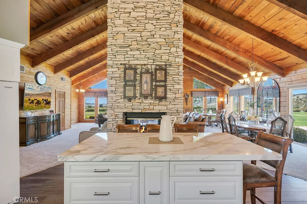 12100 Browns Canyon Road Chatsworth, CA 91311