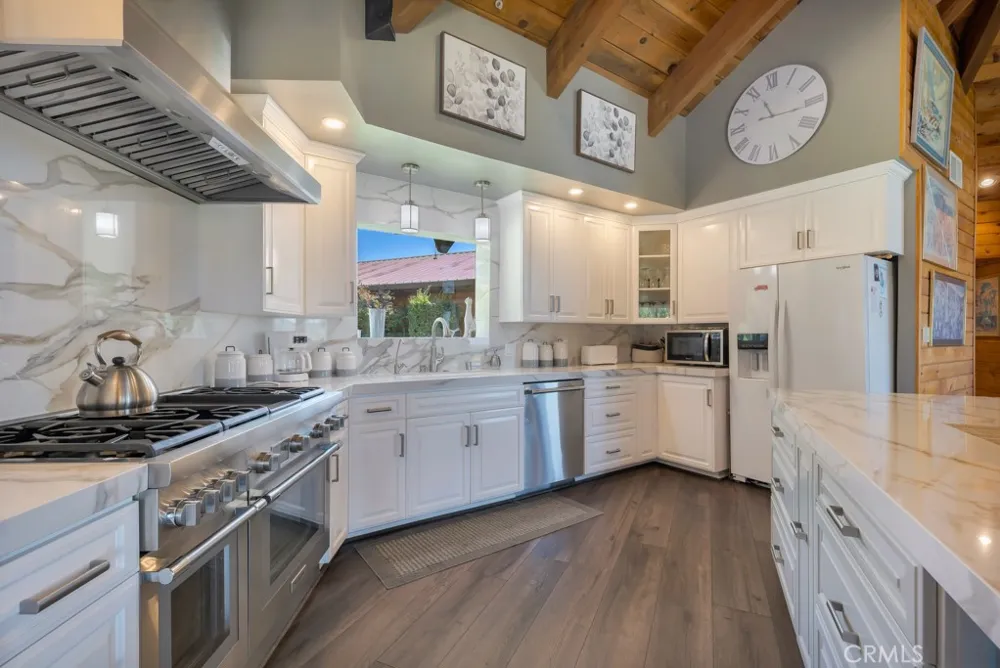 12100 Browns Canyon Road Chatsworth, CA 91311