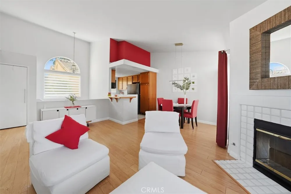 18832 Vista Del Canon #G Newhall, CA 91321