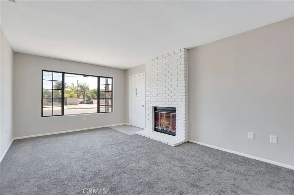 3102 W Devonshire Avenue Hemet, CA 92545