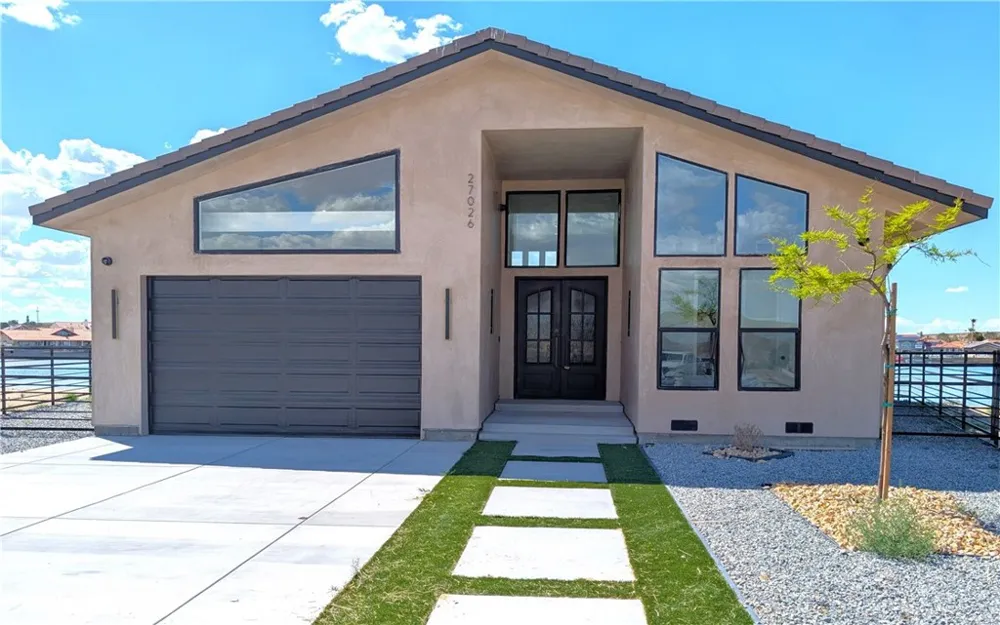27026 Reef Lane Helendale, CA 92342