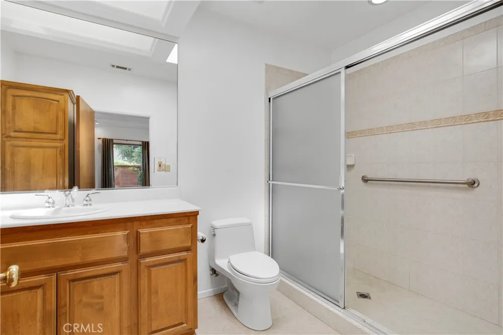 10439 Haledon Downey, CA 90241