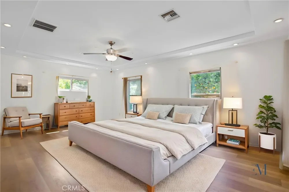 10439 Haledon Downey, CA 90241