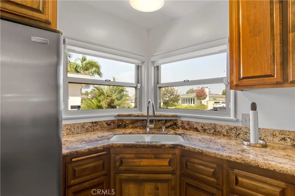 10439 Haledon Downey, CA 90241