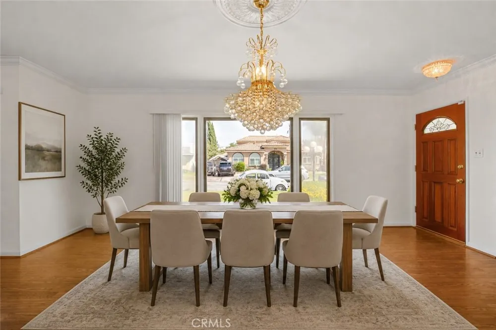 10439 Haledon Downey, CA 90241