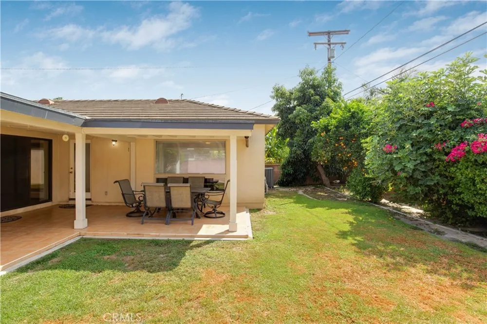 10439 Haledon Downey, CA 90241