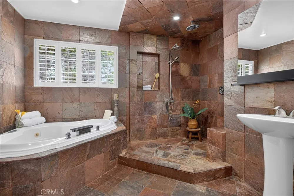 11510 Baird Avenue Porter Ranch, CA 91326