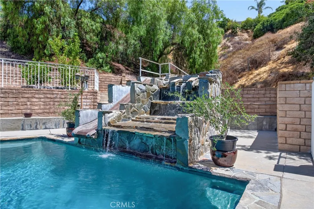 11510 Baird Avenue Porter Ranch, CA 91326