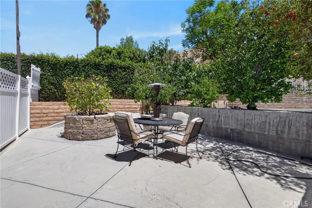 11510 Baird Avenue Porter Ranch, CA 91326