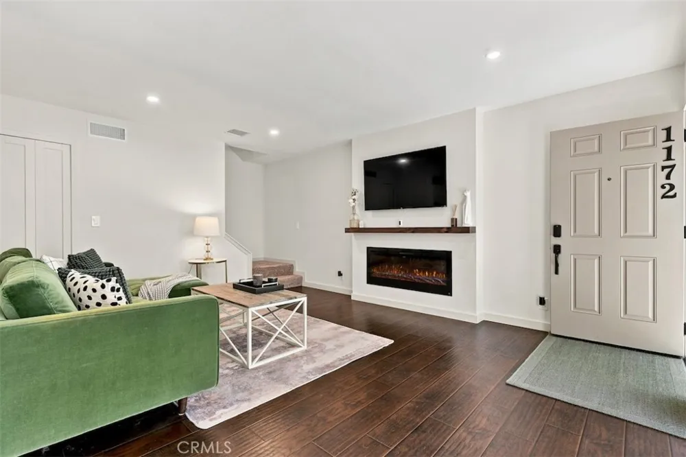 1172 Kirkford Way Westlake Village, CA 91361