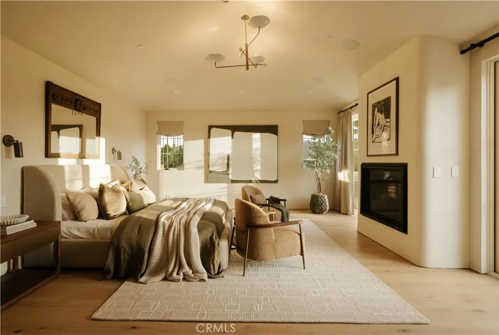 4521 Mary Ellen Avenue Sherman Oaks, CA 91423