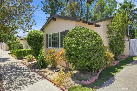 7635 Fallbrook
