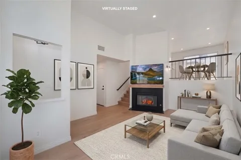 5455 Sylmar Avenue #2103