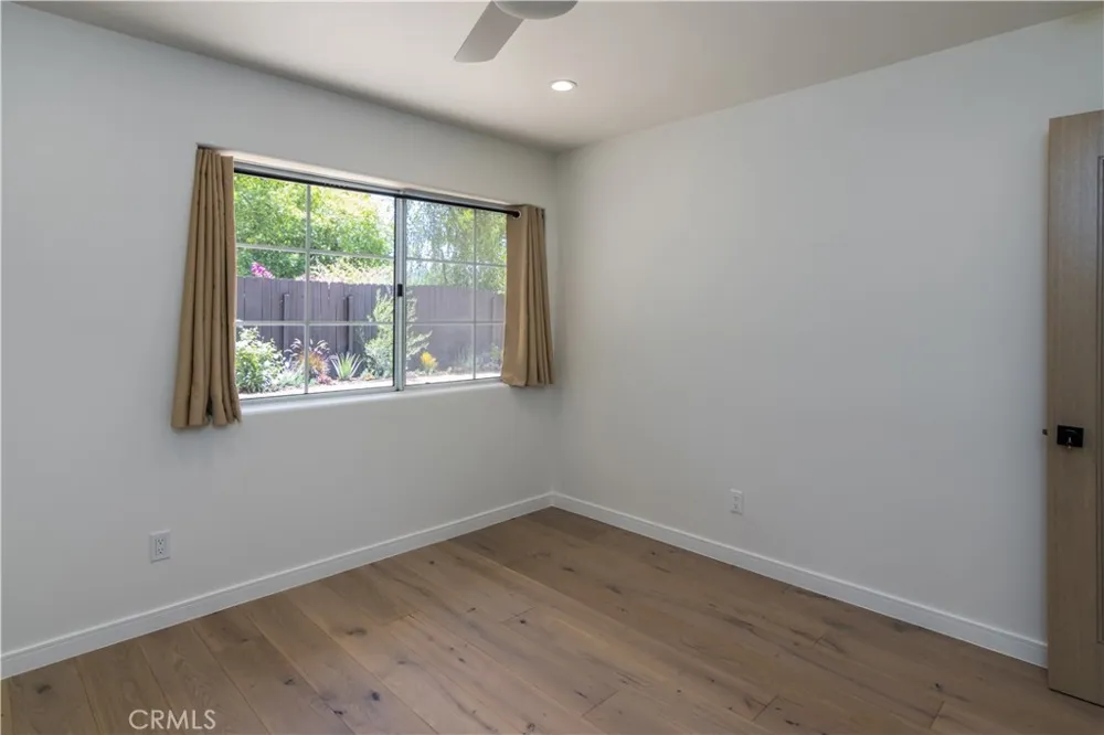32046 Kingspark Court Westlake Village, CA 91361