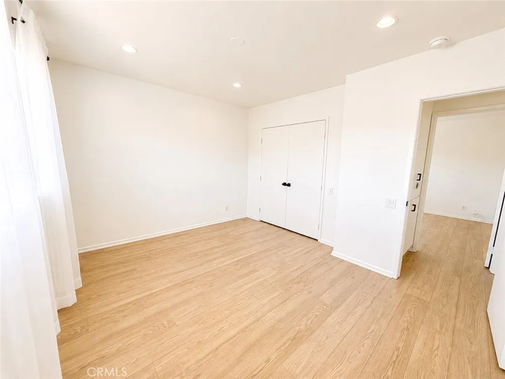10661 Coraline Place Chatsworth, CA 91311