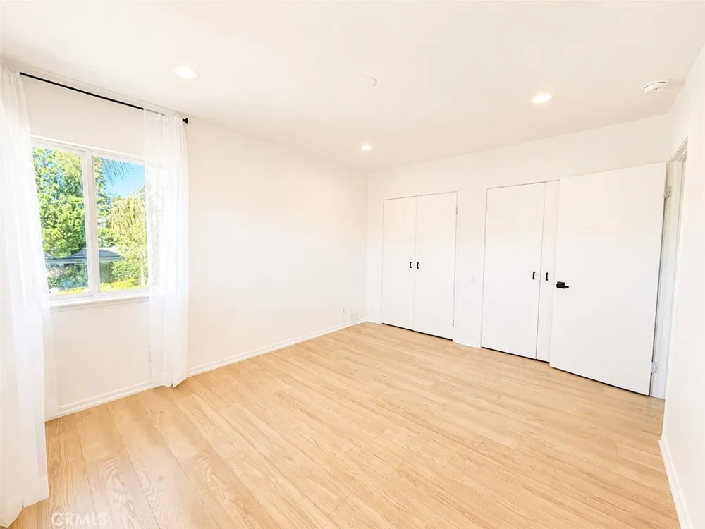10661 Coraline Place Chatsworth, CA 91311
