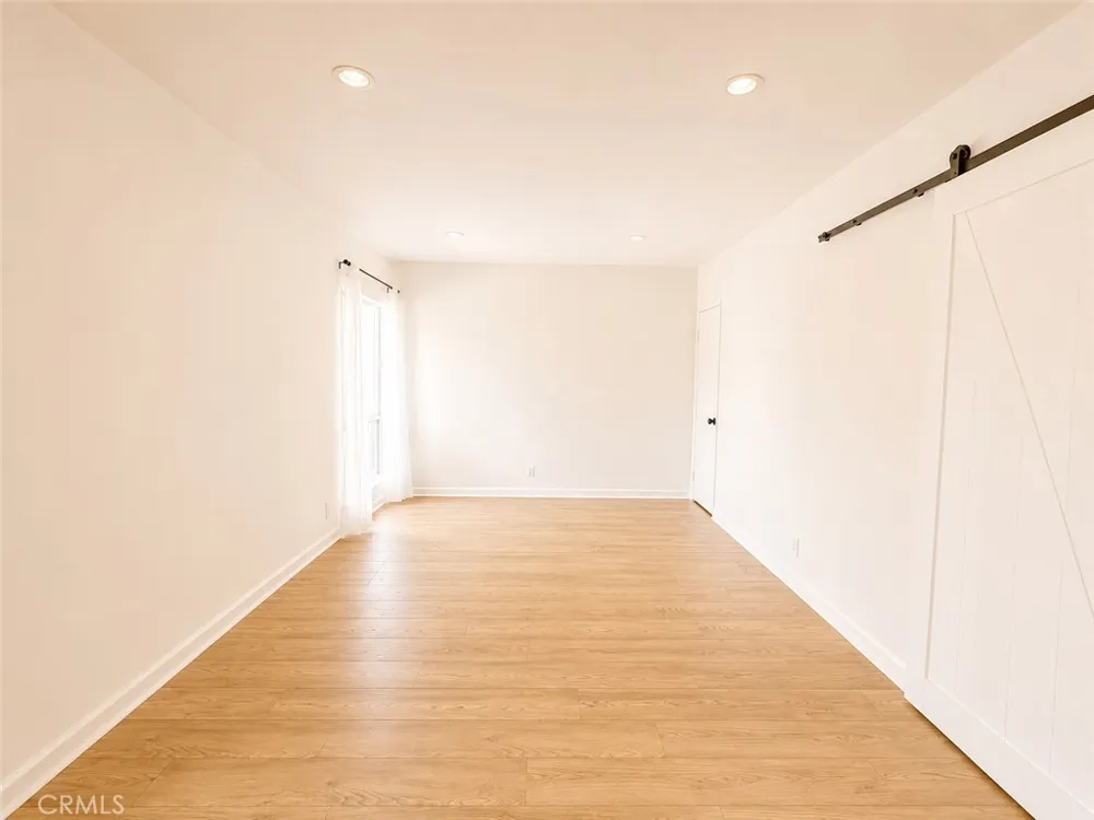 10661 Coraline Place Chatsworth, CA 91311
