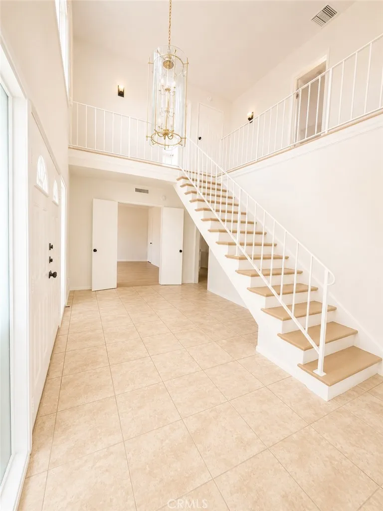 10661 Coraline Place Chatsworth, CA 91311