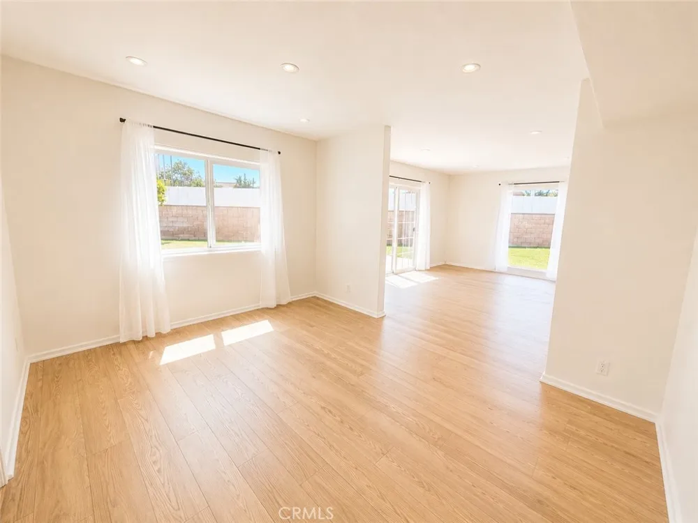 10661 Coraline Place Chatsworth, CA 91311