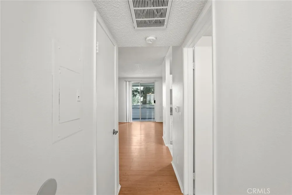 11150 Glenoaks Boulevard #309 Pacoima, CA 91331
