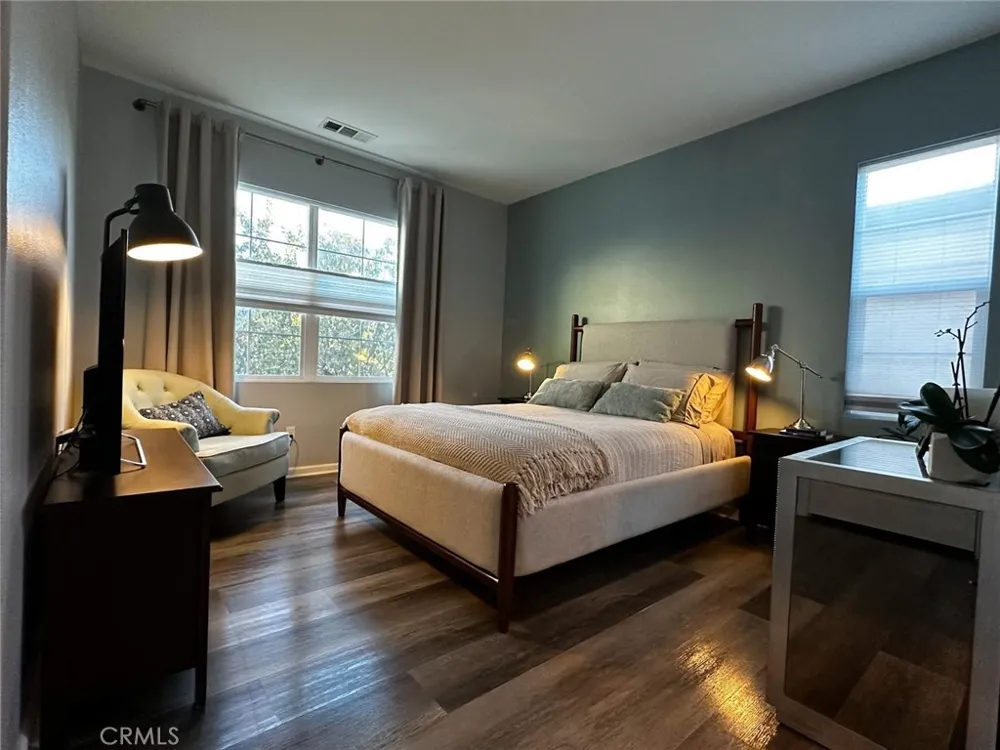 21765 Propello Drive Saugus, CA 91350