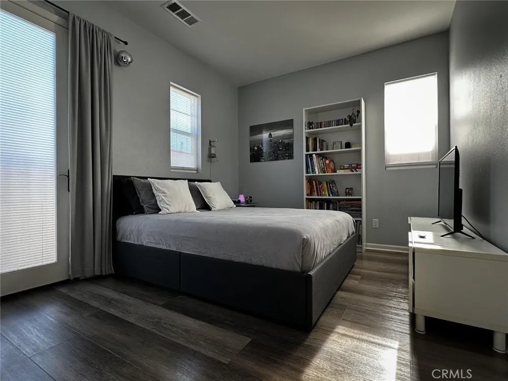 21765 Propello Drive Saugus, CA 91350