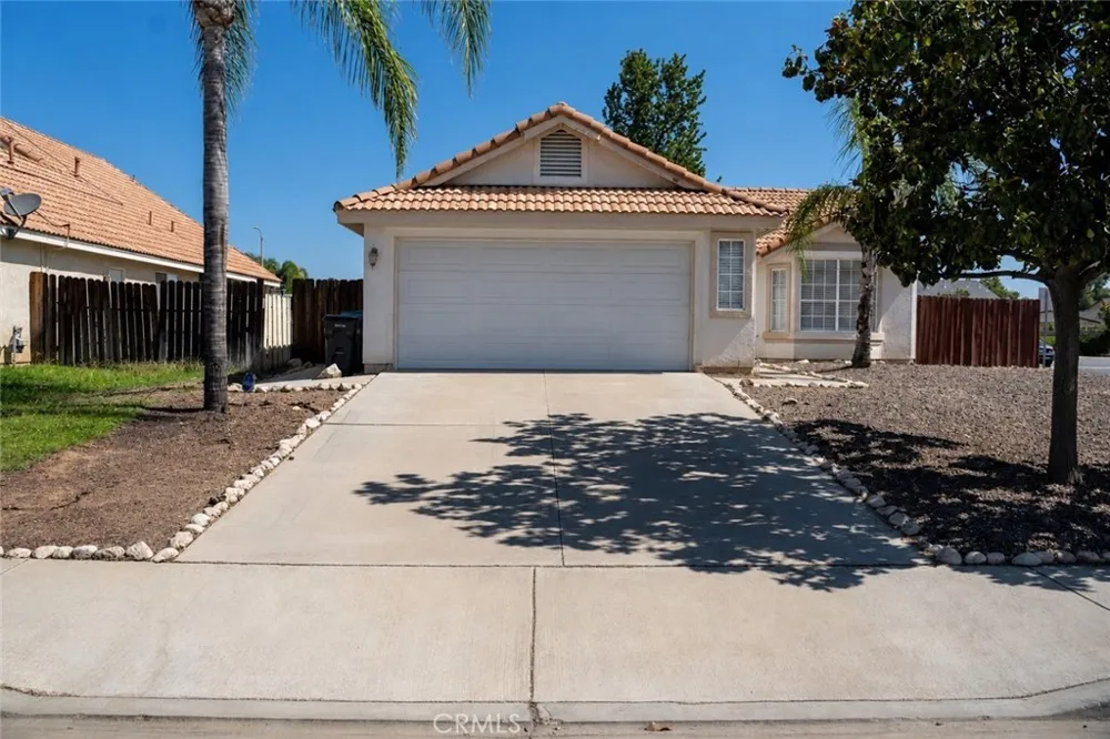 25354 Ceremony Moreno Valley, CA 92551