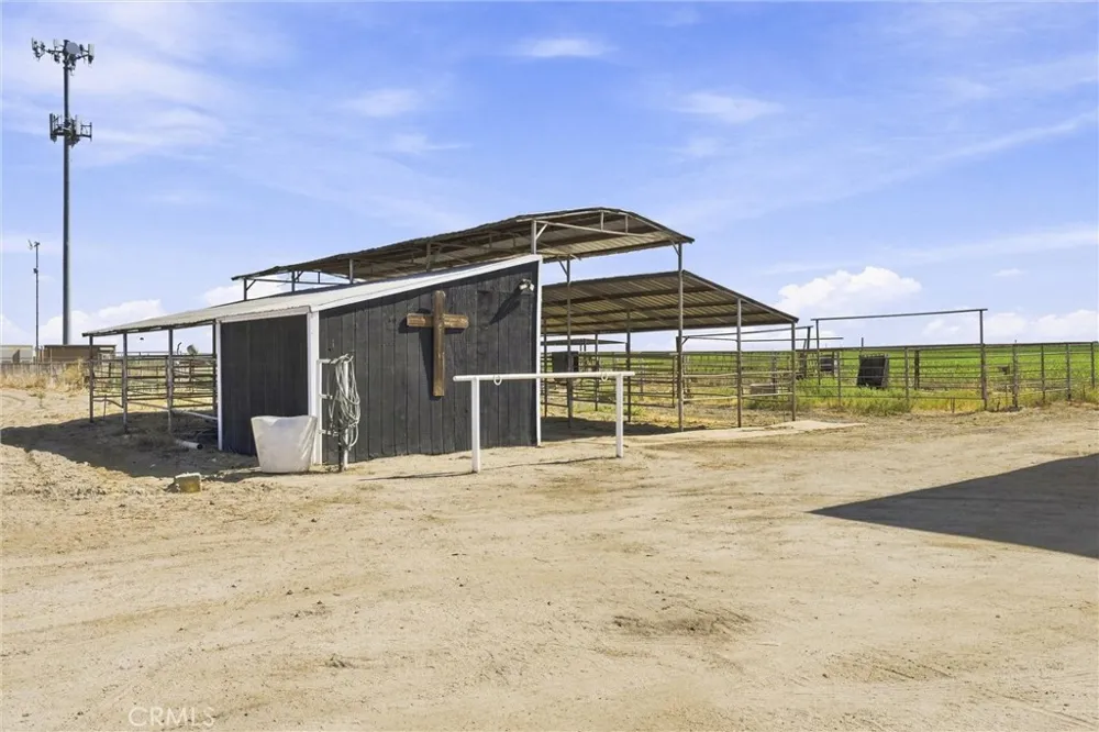 11662 Wasco Pond Road Wasco, CA 93280