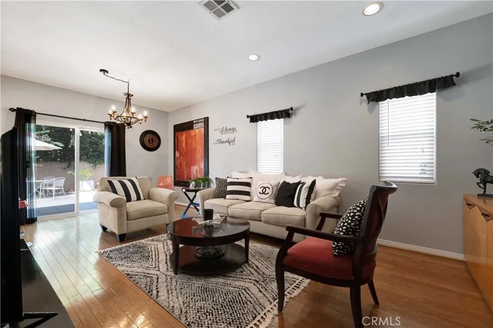 17333 San Jose Street Granada Hills, CA 91344