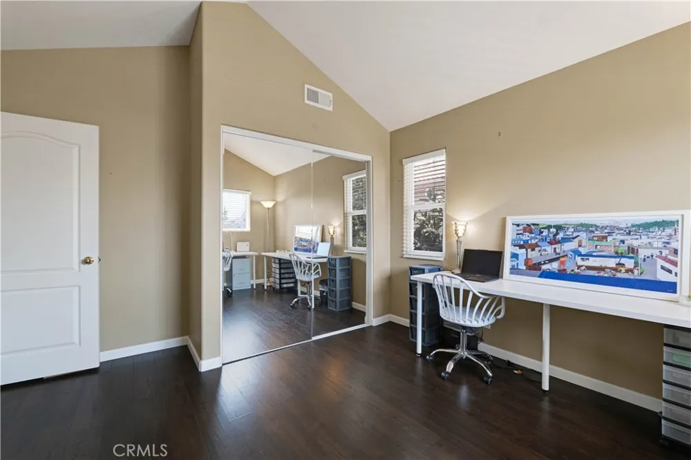 17333 San Jose Street Granada Hills, CA 91344