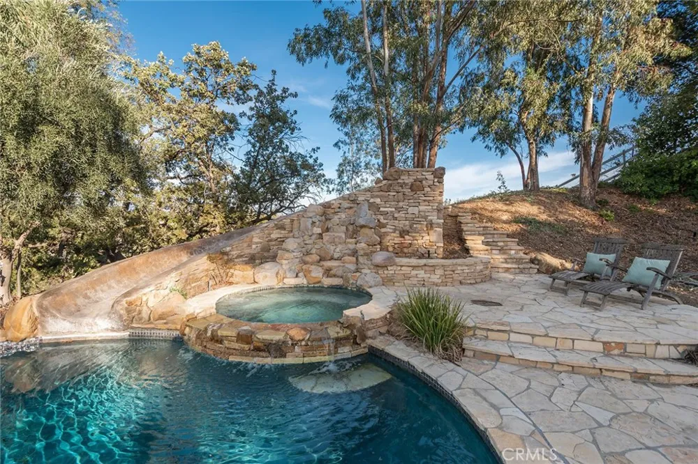 5747 HOBACK GLEN ROAD Hidden Hills, CA 91302