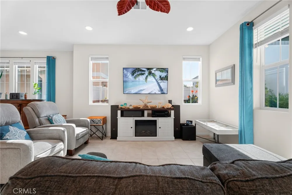 339 Hydrangea Street Fillmore, CA 93015
