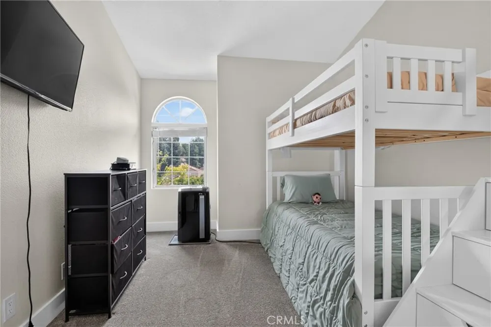 22914 Banyan Place #198 Saugus, CA 91390