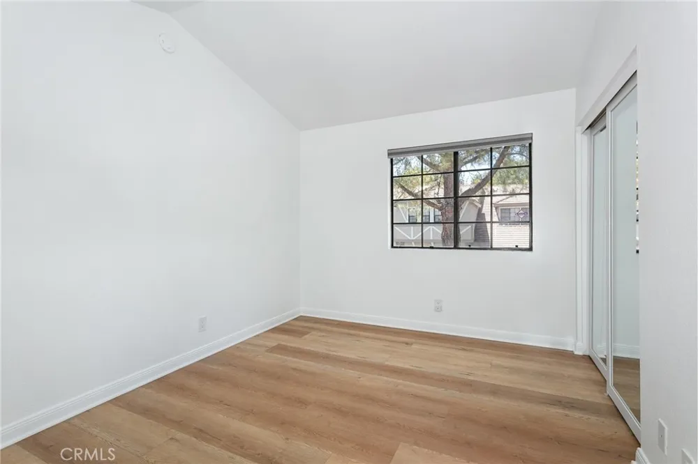 29725 Windsong Agoura Hills, CA 91301