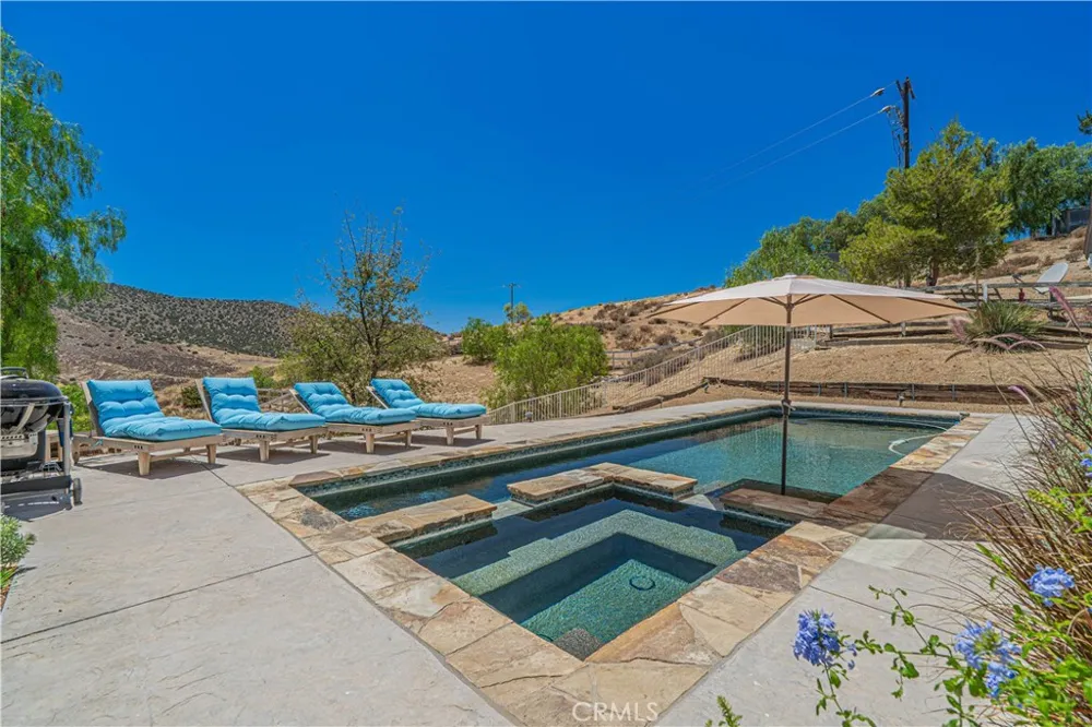 9210 Yucca Hills Agua Dulce, CA 91390