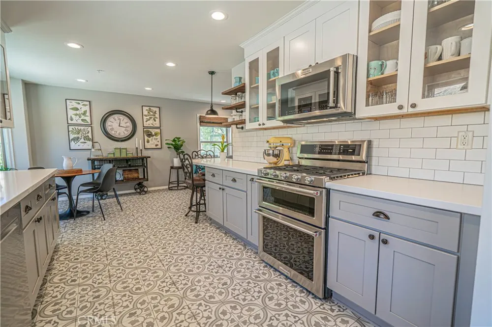 9210 Yucca Hills Agua Dulce, CA 91390