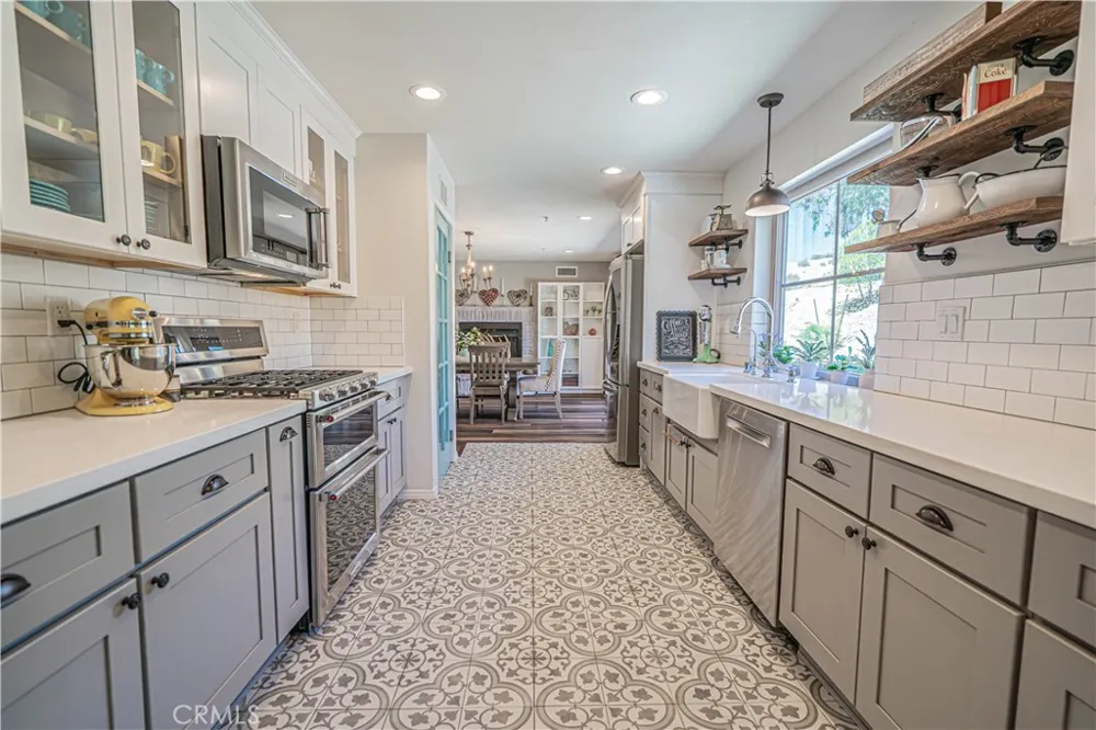 9210 Yucca Hills Agua Dulce, CA 91390
