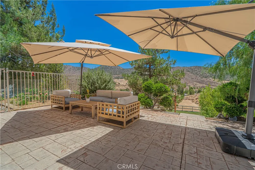 9210 Yucca Hills Agua Dulce, CA 91390