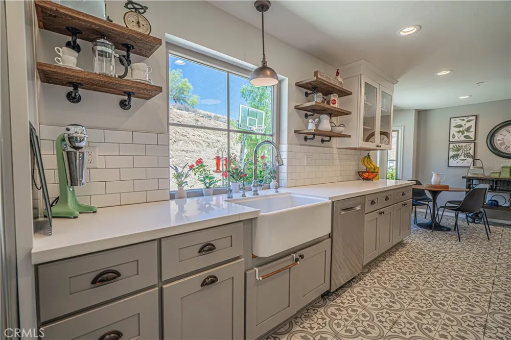 9210 Yucca Hills Agua Dulce, CA 91390