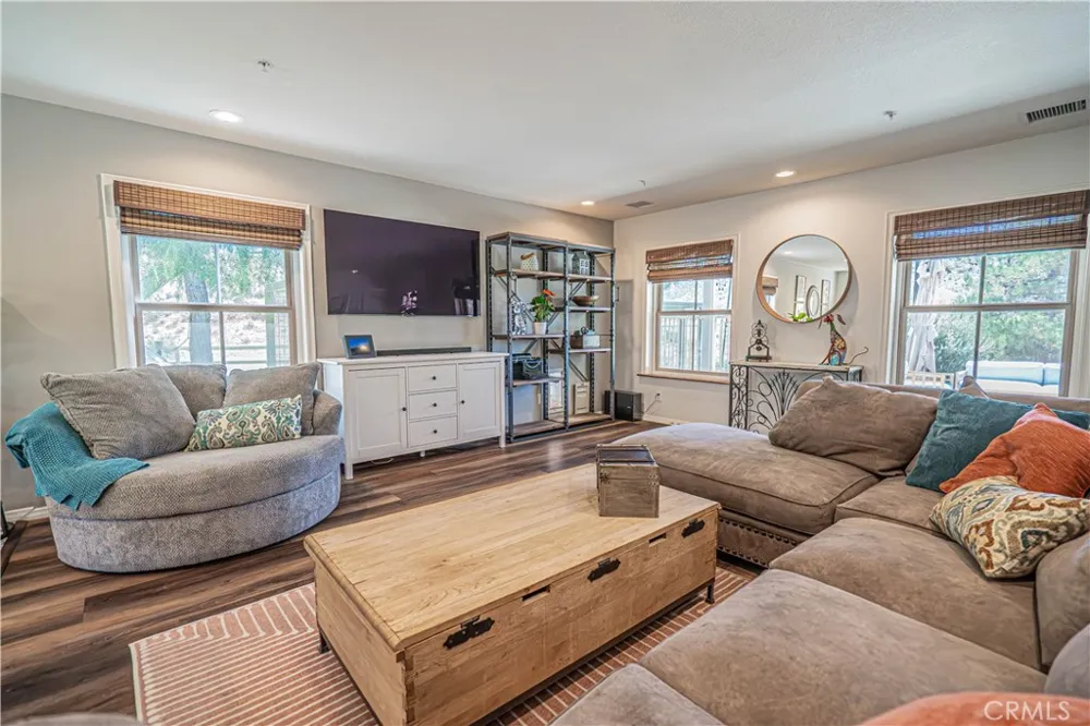 9210 Yucca Hills Agua Dulce, CA 91390