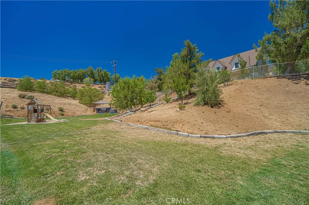 9210 Yucca Hills Agua Dulce, CA 91390