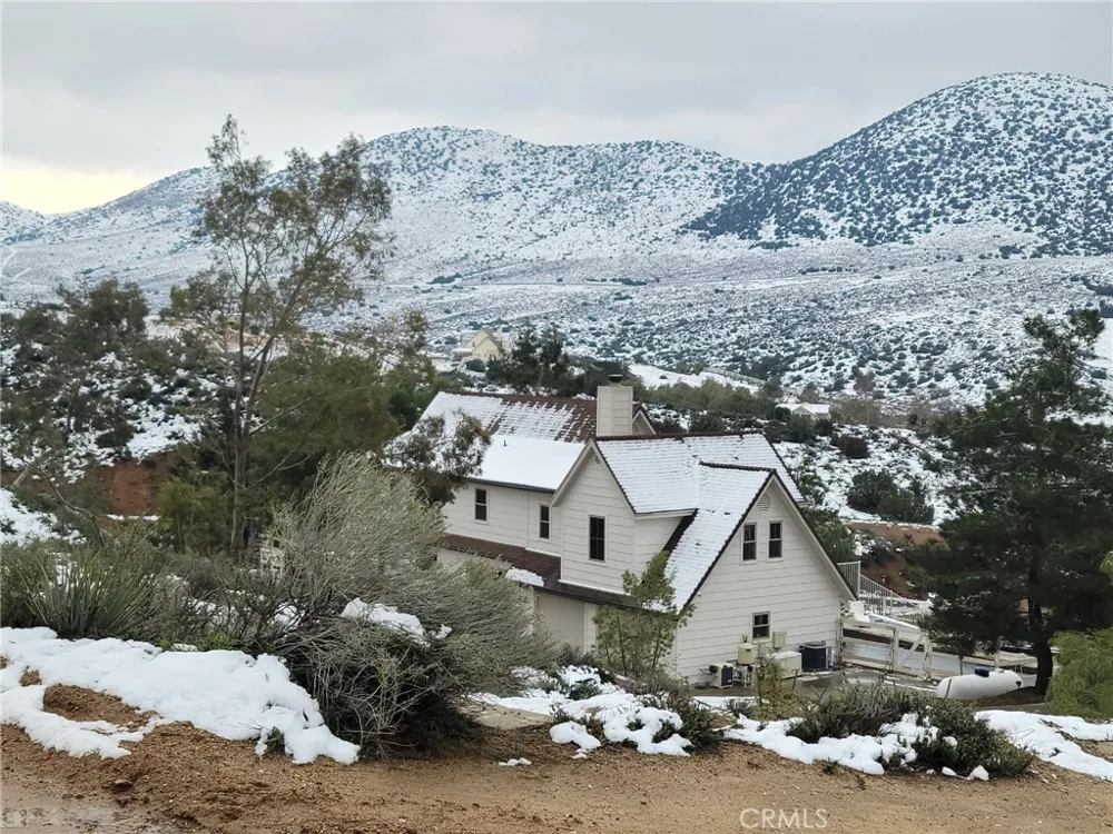 9210 Yucca Hills Agua Dulce, CA 91390